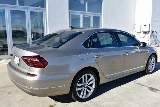 2017 volkswagen passat 1.8t se w/technology