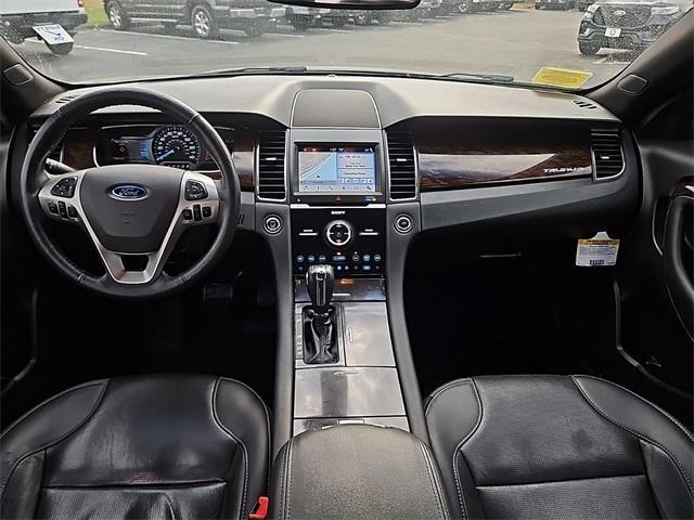 2019 ford taurus limited