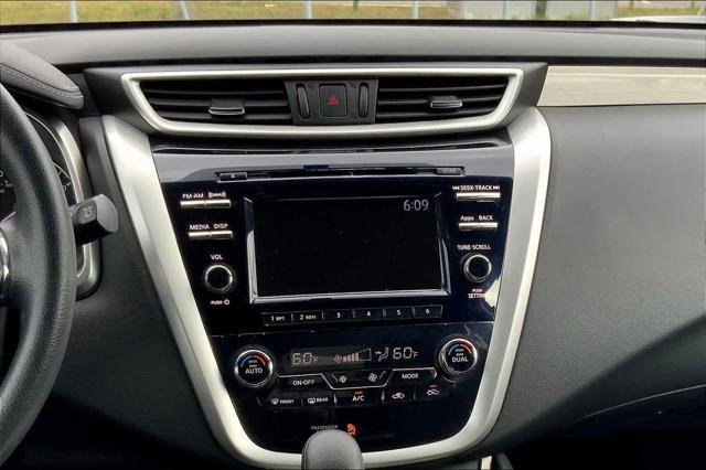 2016 nissan murano s