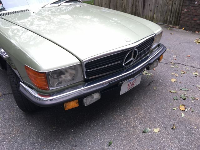 1978 mercedes-benz 500 slc euro model 122239 miles. pick up only!