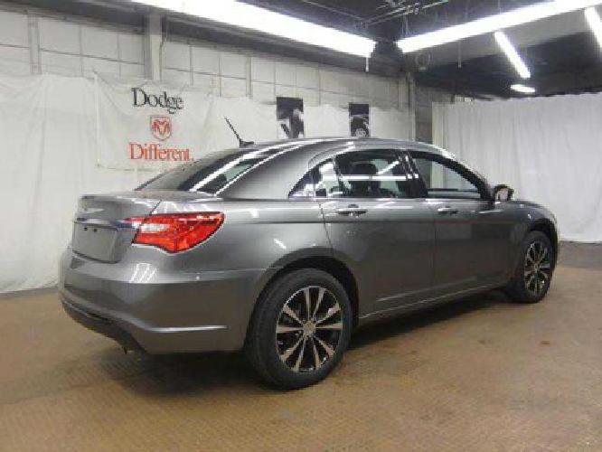 2013 chrysler 200 touring in scranton, pa