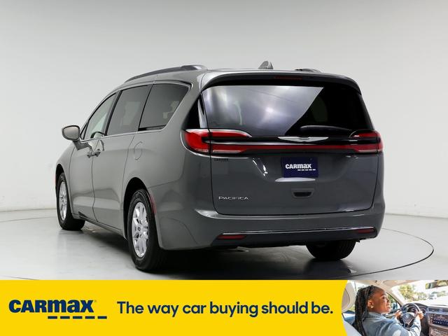 2022 chrysler pacifica touring l
