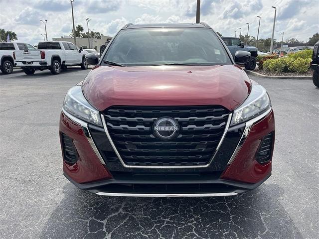 2023 nissan kicks sr