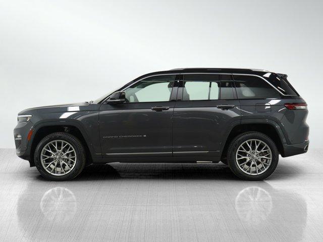 2022 jeep grand cherokee summit