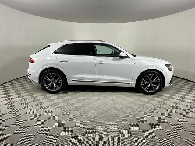 2021 audi q8 55 prestige