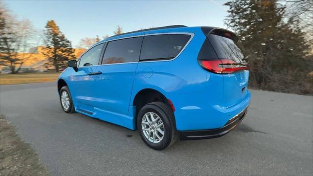 2022 chrysler pacifica touring l