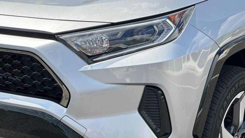 2021 toyota rav4 prime se