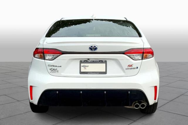 2024 toyota corolla hybrid se