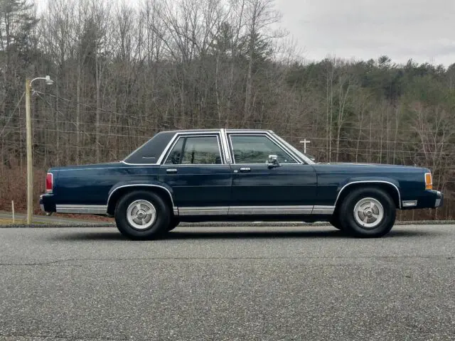 1990 crown victoria ltd , mustang gt , style engine