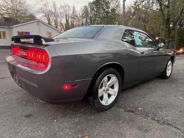 2012 dodge challenger t mulliner