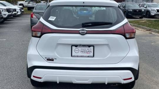 2024 Nissan Kicks