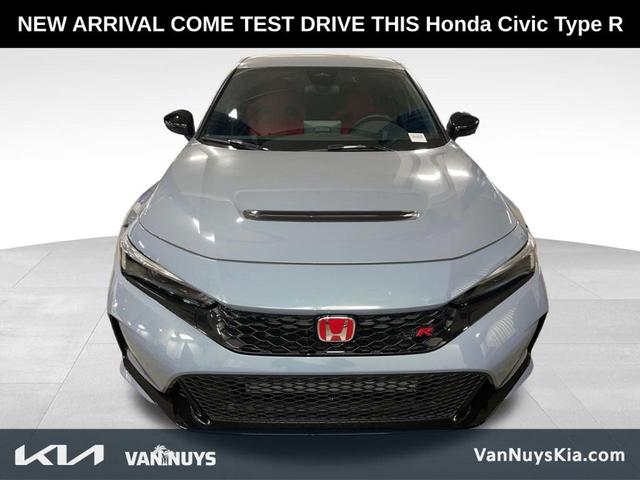 2023 honda civic type r base