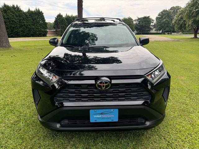 2021 toyota rav4 le