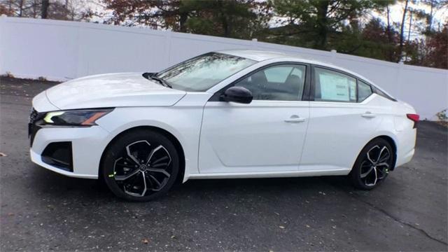 2023 nissan altima 2.5 sr