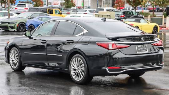 2023 Lexus ES