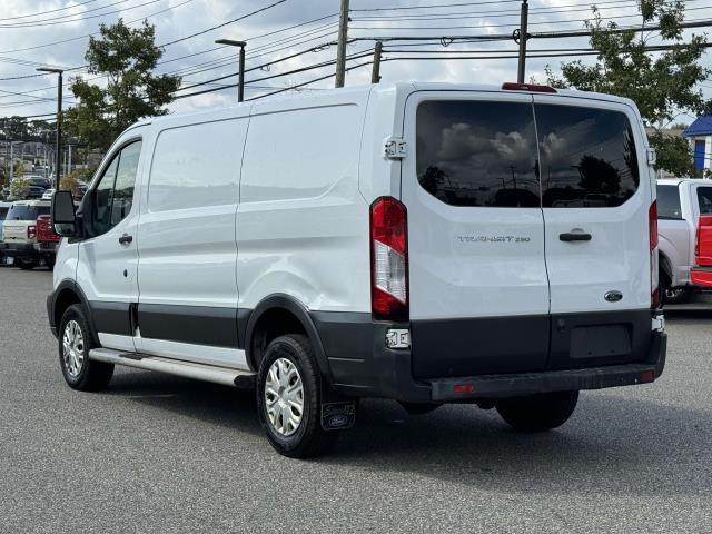 2016 ford transit-250 base