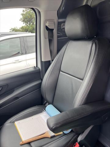 2019 mercedes-benz metris base