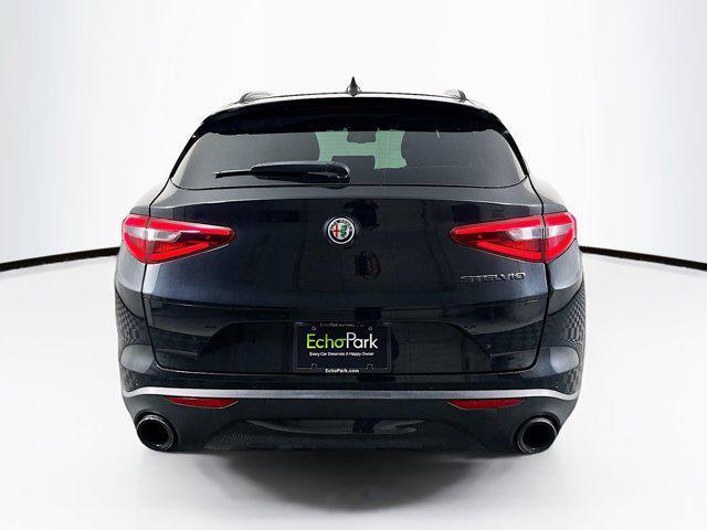 2021 alfa romeo stelvio base
