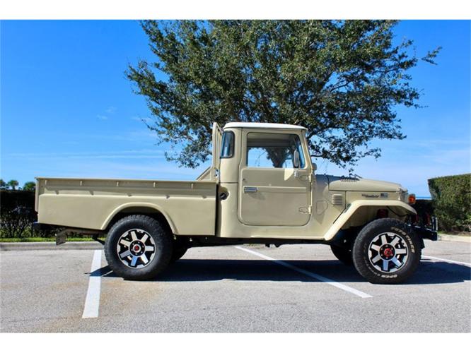 1976 toyota land cruiser in sarasota, florida