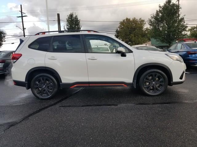 2022 subaru forester sport