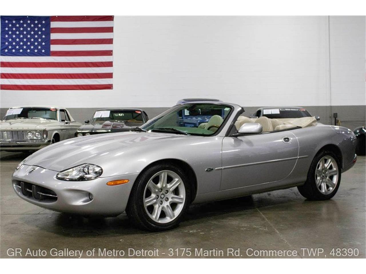 2000 jaguar xk8