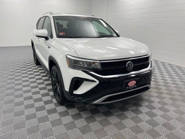 2024 volkswagen taos 1.5t se 4dr front-wheel drive in cranston, rhode island