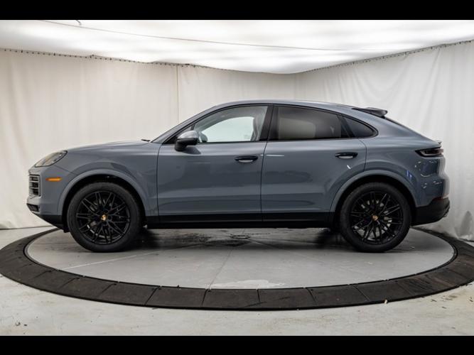 new 2024 porsche cayenne coupe