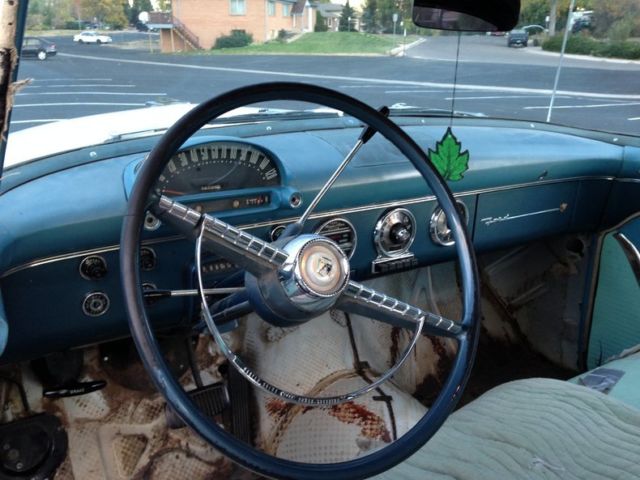 1955 ford fairlane victoria 2 door hardtop