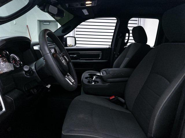 2021 ram 1500 classic warlock quad cab 4x4 6'4' box