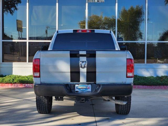 2019 ram 1500 classic tradesman