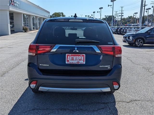 2018 mitsubishi outlander se