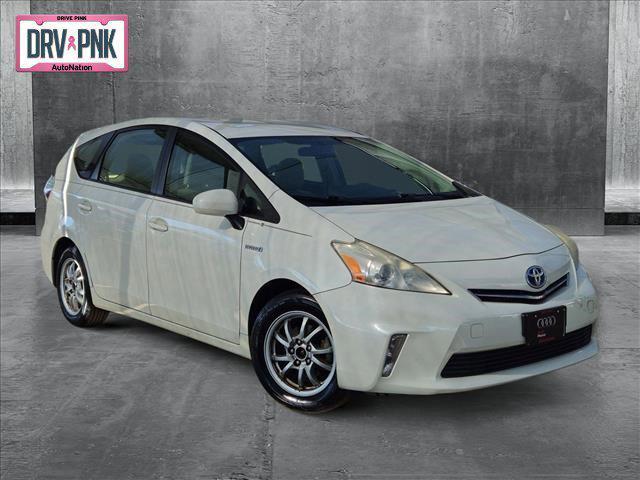 2012 toyota prius v two