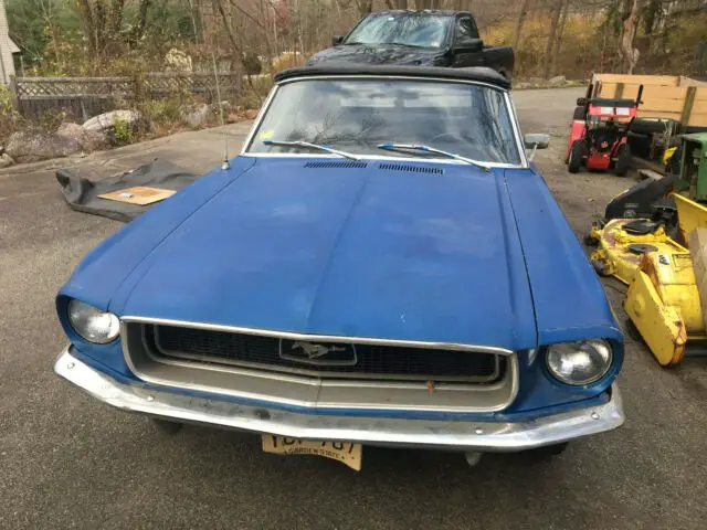 1968 ford mustang convertible project runs, drives and stops. needs restoration