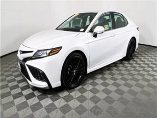 2024 Toyota Camry hybrid xse