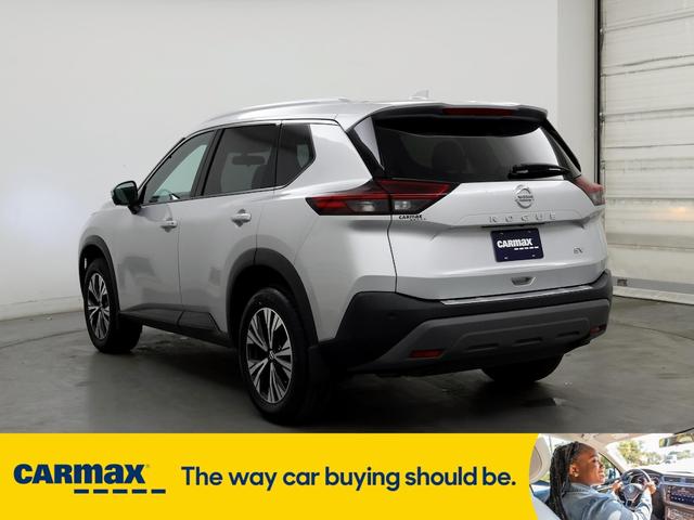 2021 nissan rogue sv