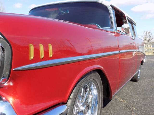 1957 chevrolet nomad 0 red wagon v8 5.7l automatic