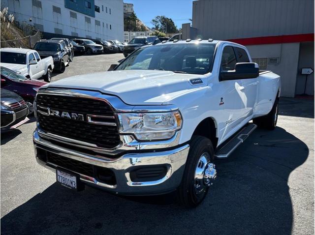 2022 ram 3500 big horn crew cab 4x4 8' box