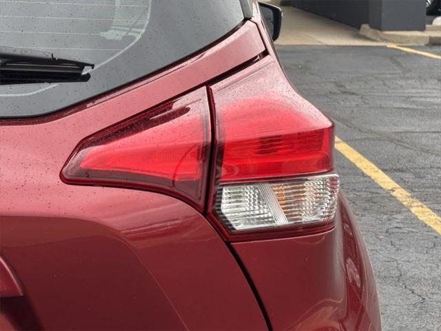 2019 nissan kicks sr