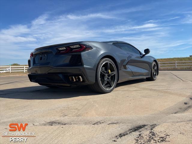 2021 chevrolet corvette stingray w/2lt