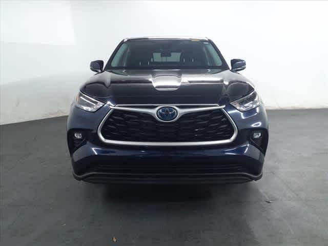 2022 toyota highlander hybrid le