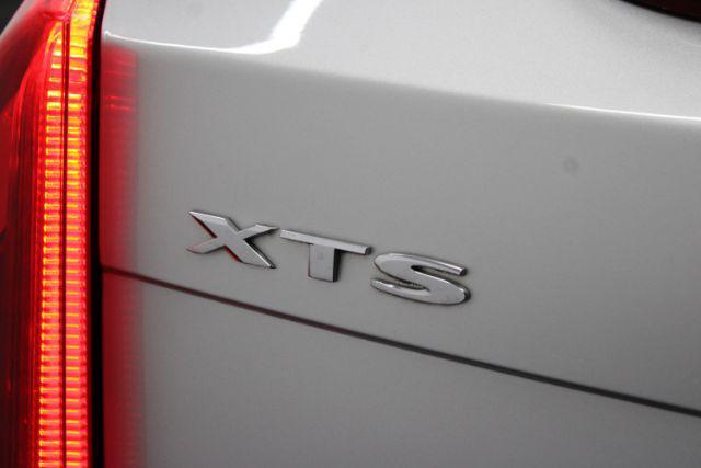 2017 cadillac xts luxury
