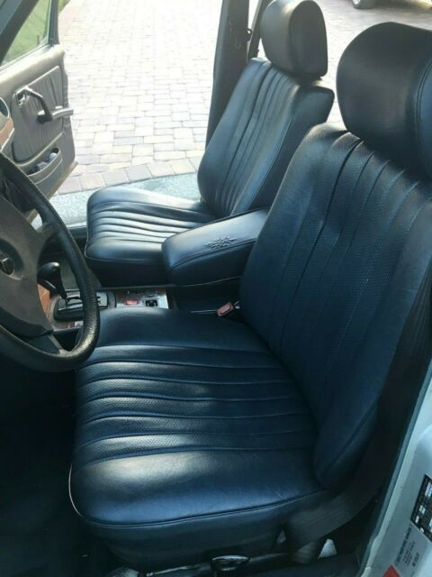 mercedes 300td w123
