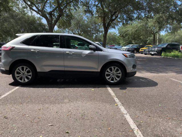 2022 ford edge titanium