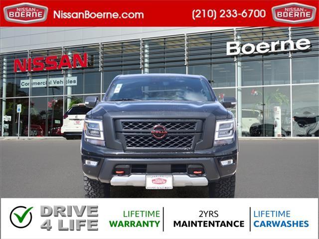 2024 nissan titan pro-4x