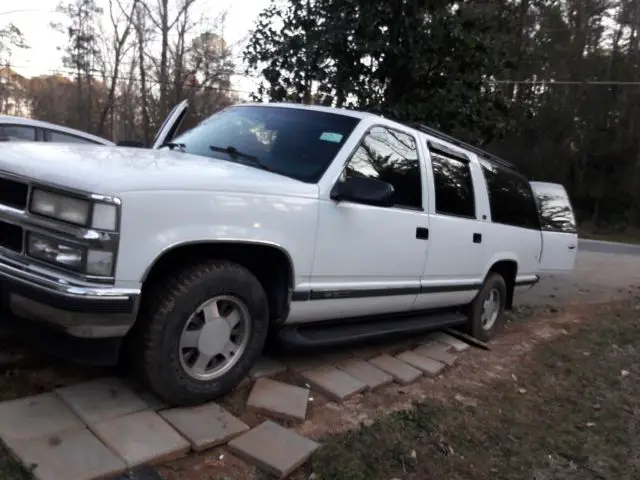 chevy suburban c1500 no reserve!!