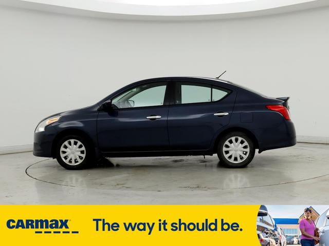 2016 nissan versa sv