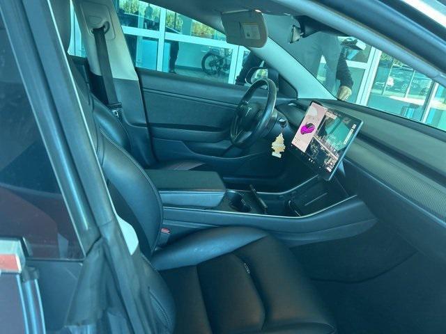 2019 tesla model 3 performance
