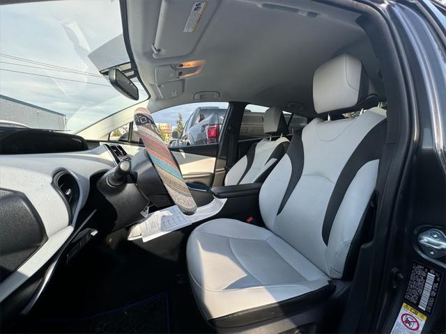 2017 toyota prius four