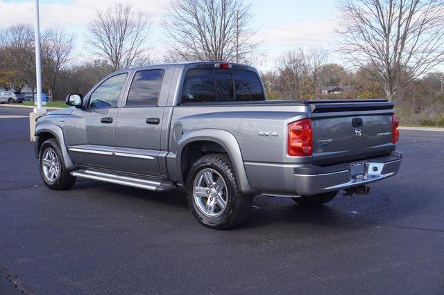 2011 dodge dakota laramie