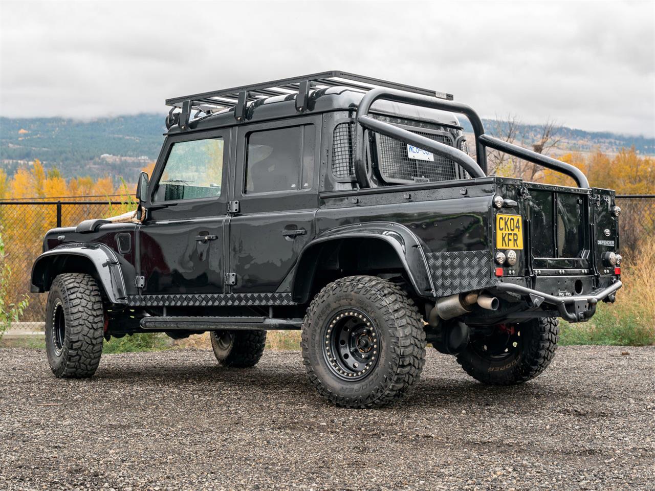 2004 land rover defender
